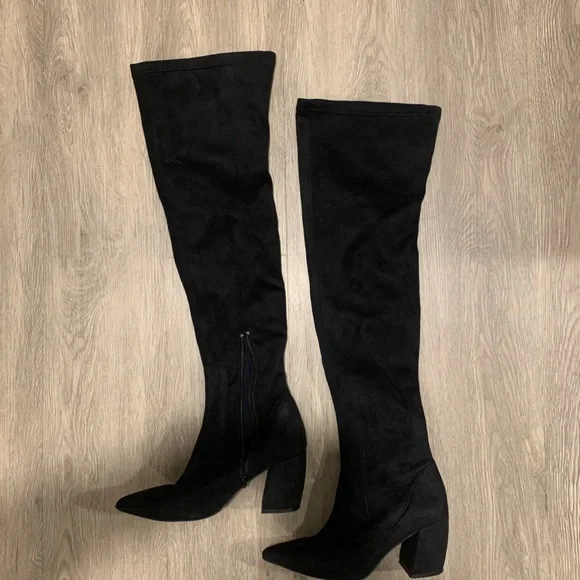 L’intervalle Black Suede Over The Knee Boots - Picture 2 of 2